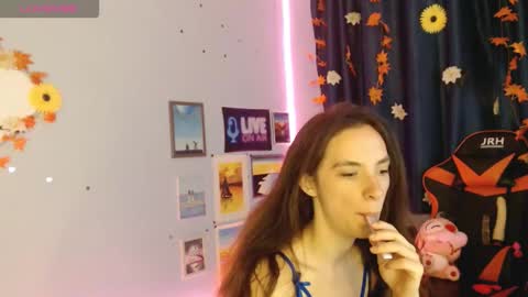 Snapshot of bellaqueen0701 chatting on September 28, 2025, 9:53 pm bellaqueen0701 online show from September 28, 2025, 9:53 pm