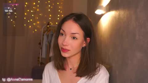 Anna  u can call me Ana de Armas online show from January 17, 2026, 6:55 pm