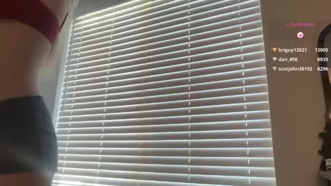 Snapshot of bellaryderr chatting on June 4, 2026, 9:54 pm Isabella Ryder online show from June 4, 2026, 9:54 pm