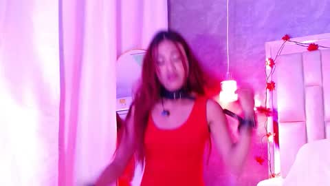 BellaSanderrs online show from March 15, 2026, 2:45 pm