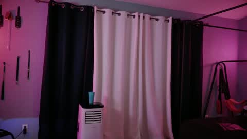 Bellaskeykeeper online show from April 20, 2026, 7:00 am