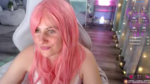 Snapshot of bellastar84 chatting on February 20, 2026, 6:41 pm Starr40 online show from February 20, 2026, 6:41 pm