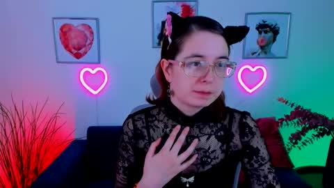 Bella. Ntmu online show from December 19, 2024, 4:46 pm