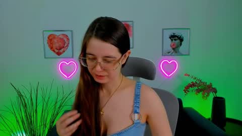 Bella. Ntmu online show from February 21, 2025, 10:59 pm