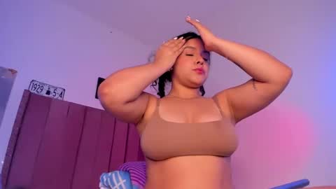 Snapshot of bellaxtar chatting on December 10, 2024, 7:11 pm Bella online show from December 10, 2024, 7:11 pm