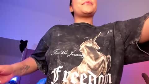 Snapshot of bellaxtar chatting on January 23, 2025, 6:56 pm Bella online show from January 23, 2025, 6:56 pm