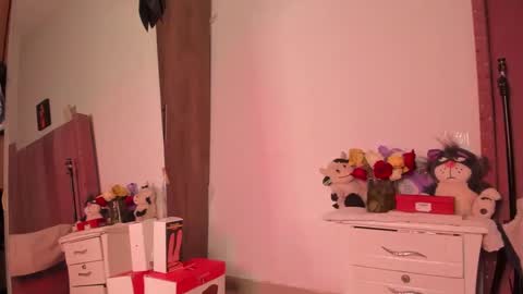 Snapshot of bellaxtar chatting on February 21, 2025, 10:15 pm Bella online show from February 21, 2025, 10:15 pm