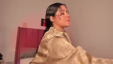 Snapshot of bellaxtar chatting on March 7, 2025, 8:11 pm Bella online show from March 7, 2025, 8:11 pm