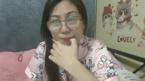 Bella online show from January 25, 2025, 2:04 am