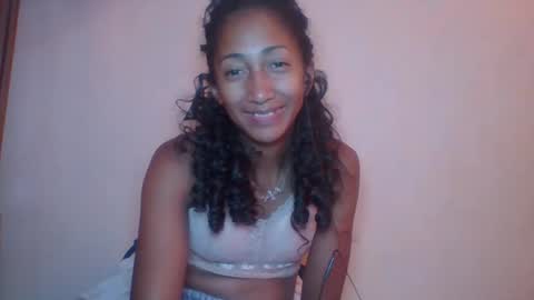 belle_annah online show from May 11, 2026, 5:35 am