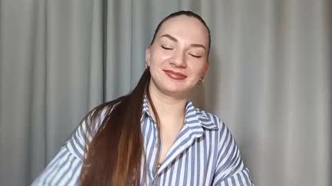 belle_fiesta online show from February 25, 2026, 10:19 pm