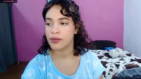 SOFIA online show from December 5, 2025, 8:16 pm