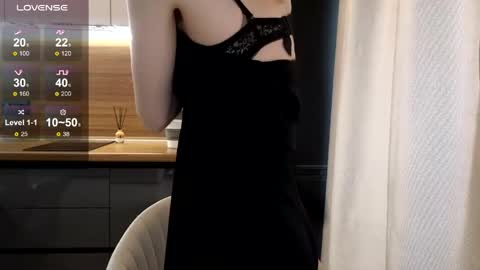 Snapshot of belle_vill chatting on May 31, 2026, 10:11 am Belle online show from May 31, 2026, 10:11 am