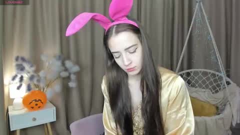 Snapshot of belle_wa1ker chatting on October 31, 2025, 4:24 am Belle online show from October 31, 2025, 4:24 am