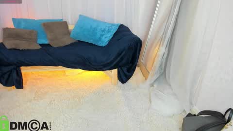 Snapshot of belle_wa1ker chatting on November 3, 2025, 1:08 am Belle online show from November 3, 2025, 1:08 am