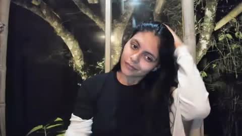 bellezacosmica online show from January 19, 2025, 2:25 am