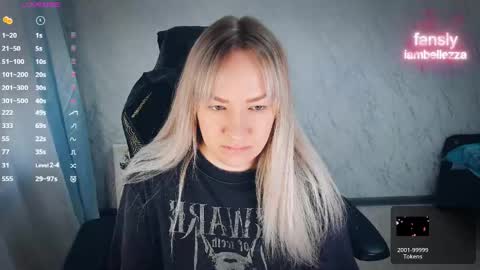 Your Annabelle Wolf  online show from April 13, 2026, 4:34 pm