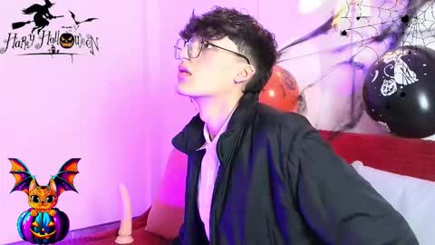 Neon online show from October 17, 2025, 11:24 am