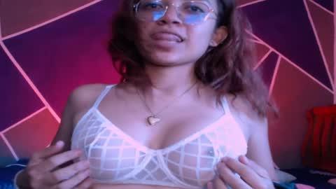 bellota bunny online show from April 6, 2026, 9:05 pm