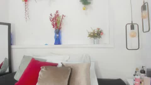 Bellota Flak online show from December 24, 2024, 9:22 pm