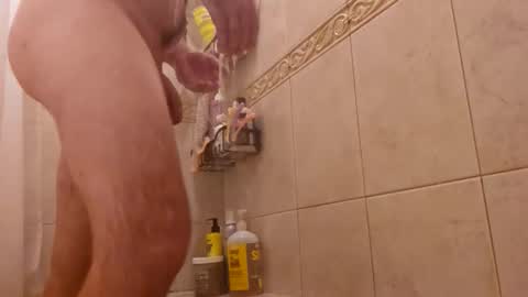 Snapshot of bellydancer69 chatting on October 27, 2025, 6:23 pm bellydancer69 online show from October 27, 2025, 6:23 pm