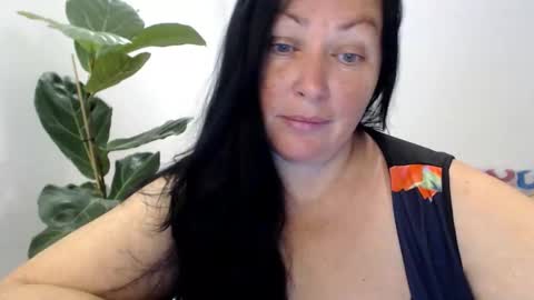 beluckynow online show from October 16, 2025, 10:49 am