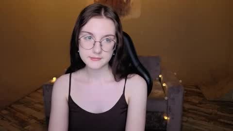 Snapshot of bemine_bemine chatting on February 13, 2026, 9:27 am bemine_bemine online show from February 13, 2026, 9:27 am