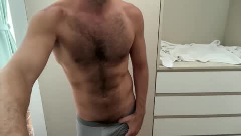 Snapshot of benb821 chatting on November 3, 2025, 8:48 am Ben online show from November 3, 2025, 8:48 am