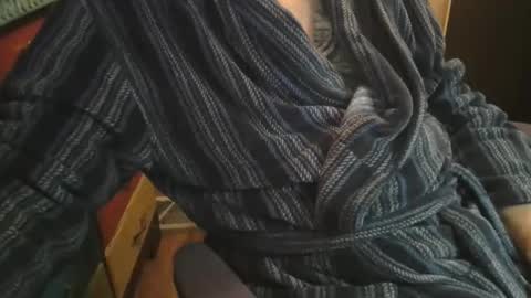 Snapshot of bendrinkin chatting on February 10, 2026, 10:08 am bendrinkin online show from February 10, 2026, 10:08 am