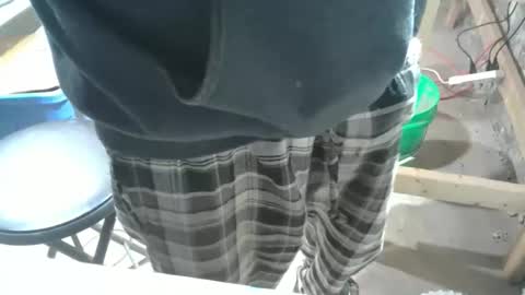 Snapshot of bendrinkin chatting on February 18, 2026, 1:23 am bendrinkin online show from February 18, 2026, 1:23 am