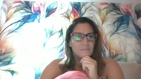 Becky online show from October 19, 2025, 4:02 am