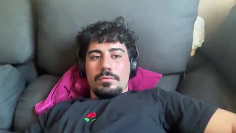 benito864 online show from October 22, 2025, 3:56 pm