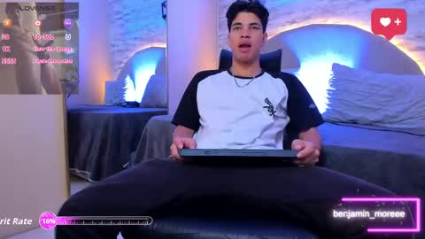 BENJAMIN online show from September 9, 2025, 12:05 pm