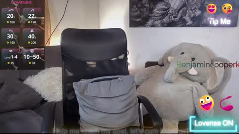 benjamincooperk online show from January 18, 2026, 11:52 pm