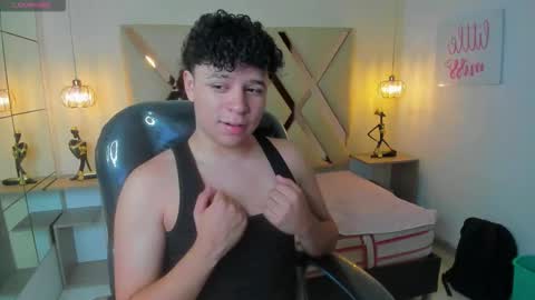 Snapshot of benjamintwink1 chatting on September 26, 2025, 10:14 pm BENJAMIN online show from September 26, 2025, 10:14 pm