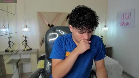 Snapshot of benjamintwink1 chatting on October 6, 2025, 7:55 pm BENJAMIN online show from October 6, 2025, 7:55 pm