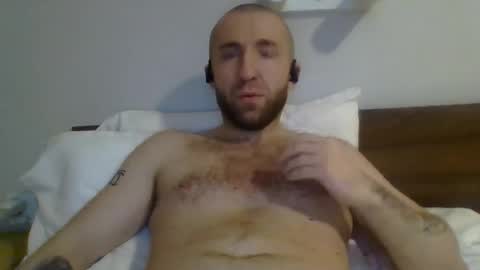 PM4PASSWORD online show from November 4, 2025, 7:02 pm