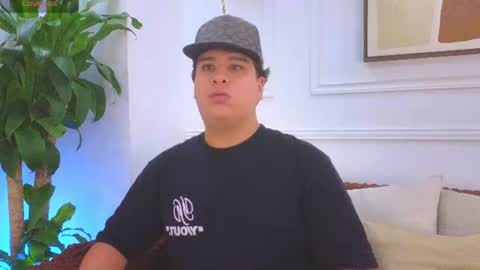 Snapshot of bennett_alejoo chatting on July 19, 2026, 6:11 pm bennett_alejoo online show from July 19, 2026, 6:11 pm