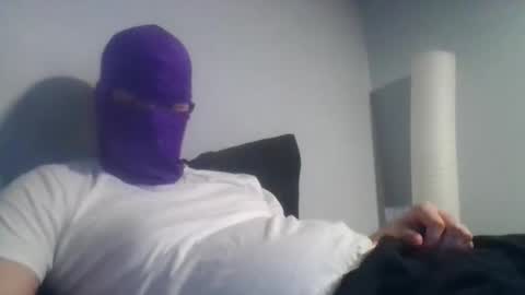 bennybueno online show from April 11, 2026, 3:11 am