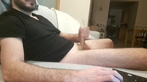 Snapshot of benoitgmx12 chatting on February 3, 2025, 7:52 pm benoitgmx12 online show from February 3, 2025, 7:52 pm