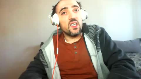 bentish online show from December 2, 2024, 7:47 am
