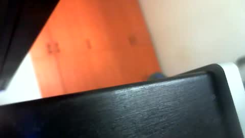 bentish online show from November 9, 2025, 9:51 am