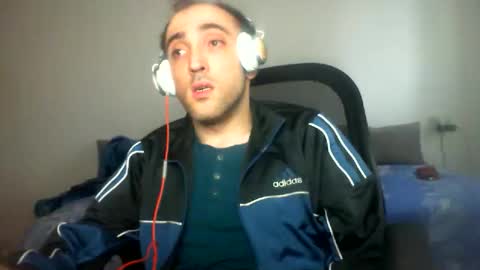 bentish online show from November 14, 2025, 2:05 pm