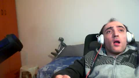 bentish online show from April 2, 2026, 9:51 am