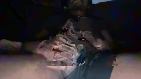 Snapshot of bentley_pov chatting on April 16, 2026, 8:15 am bentley_pov online show from April 16, 2026, 8:15 am