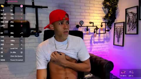 bento_fox online show from September 24, 2025, 3:54 am