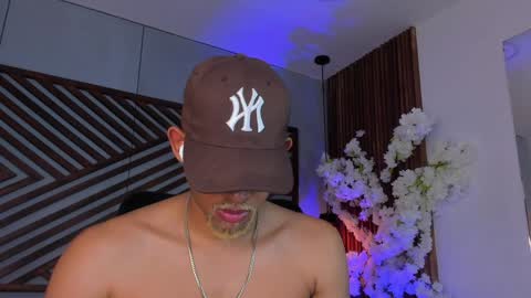 bento_fox online show from April 10, 2026, 4:06 am