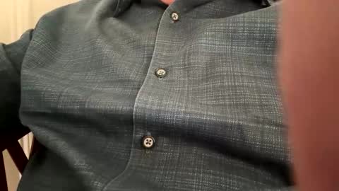 benz10001 online show from March 25, 2026, 12:33 pm