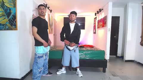 benz boys online show from November 28, 2025, 10:12 pm