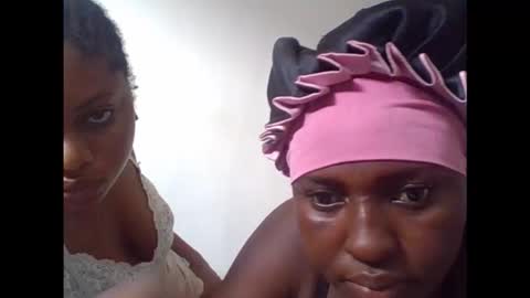 berbiexcunt online show from November 20, 2025, 9:09 am